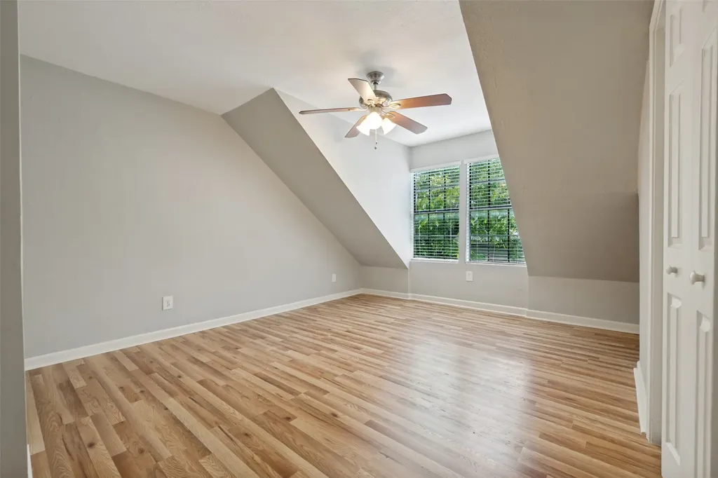 5621 Tremont Street Dallas TX 75214