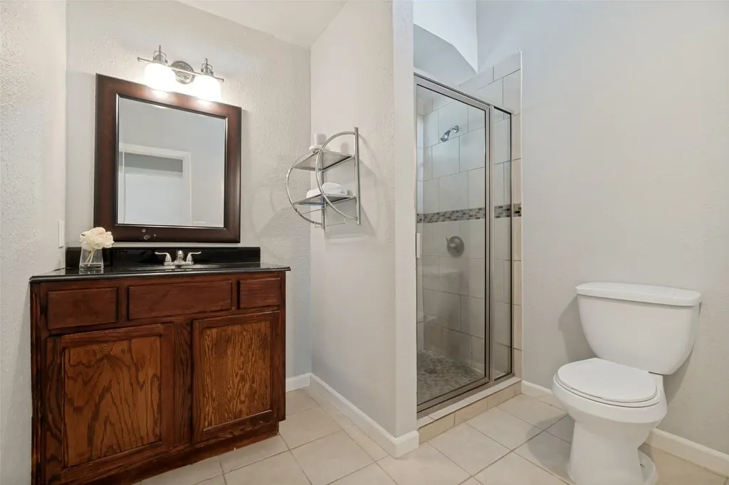 5621 Tremont Street Dallas TX 75214