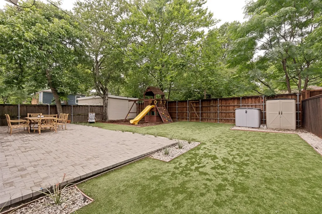 5621 Tremont Street Dallas TX 75214