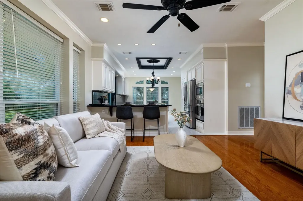 6705 Savannah Lane Fort Worth TX 76132