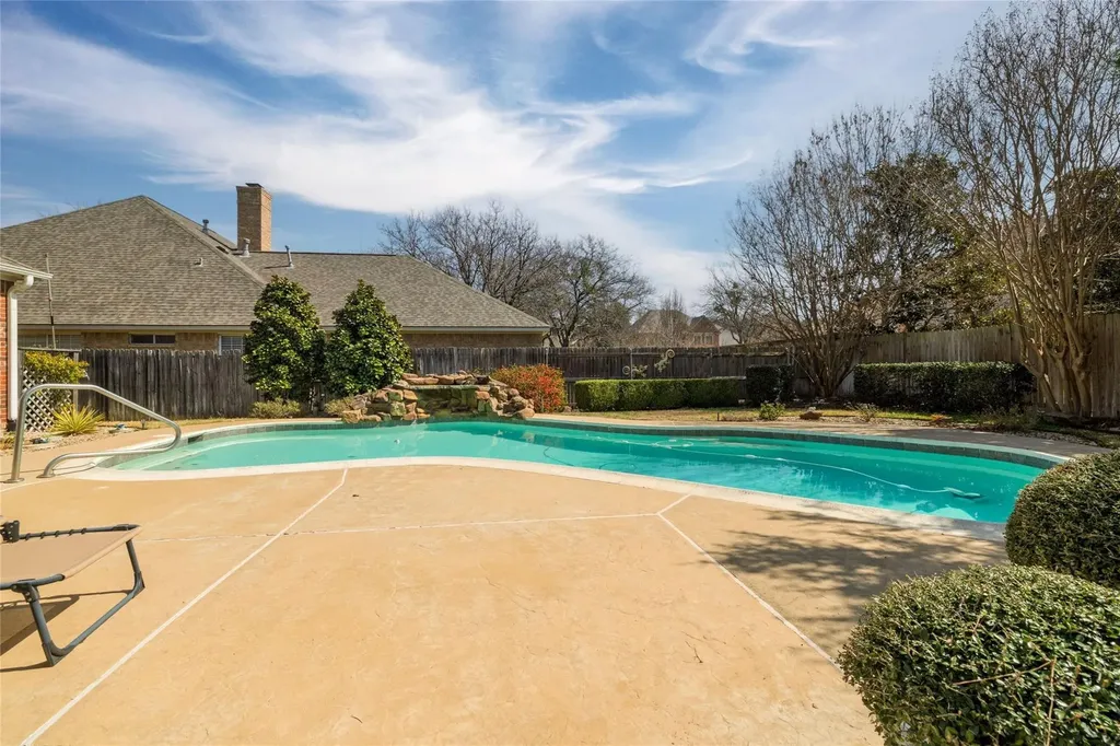 6705 Savannah Lane Fort Worth TX 76132