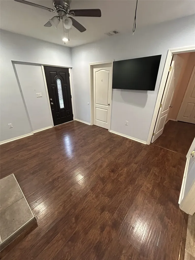 601 Highland Oaks Street Mount Vernon TX 75457