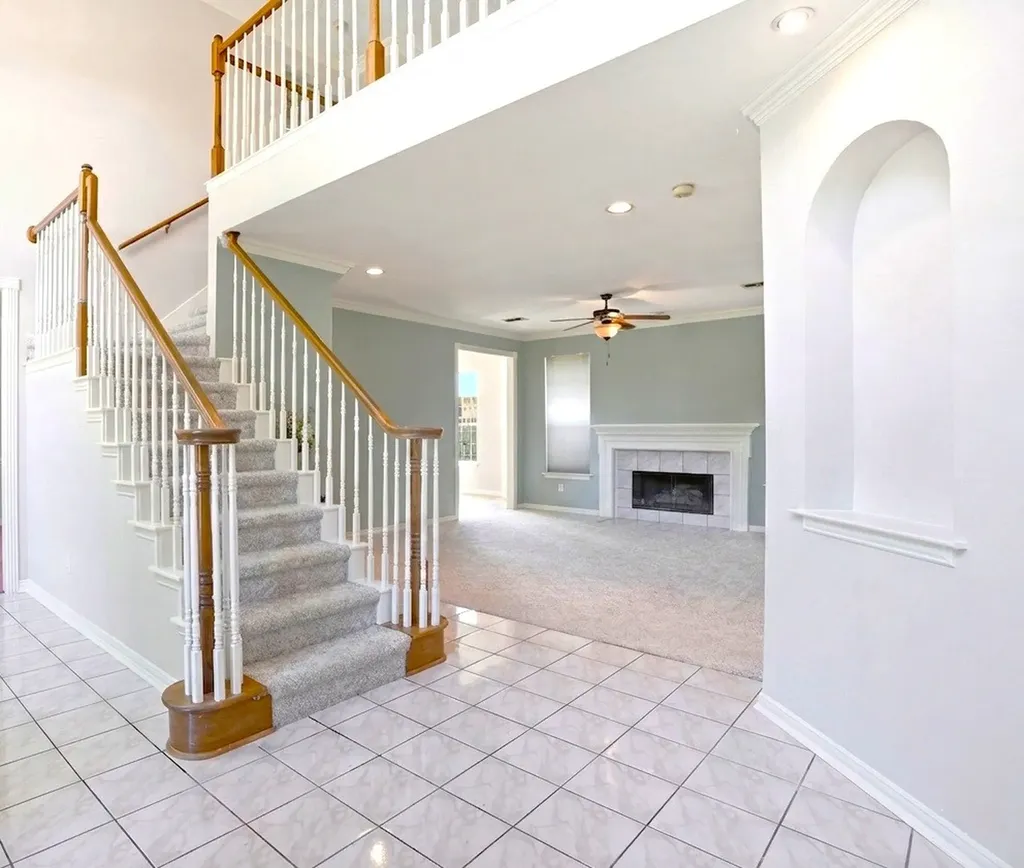 2421 Bowie Lane Grapevine TX 76051