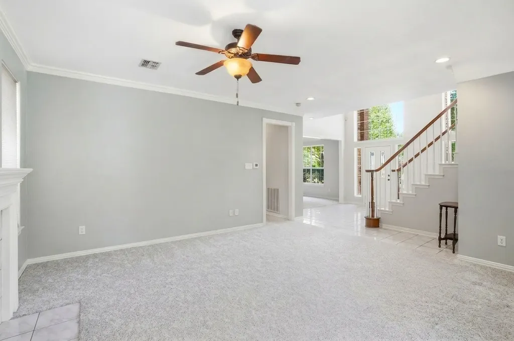 2421 Bowie Lane Grapevine TX 76051