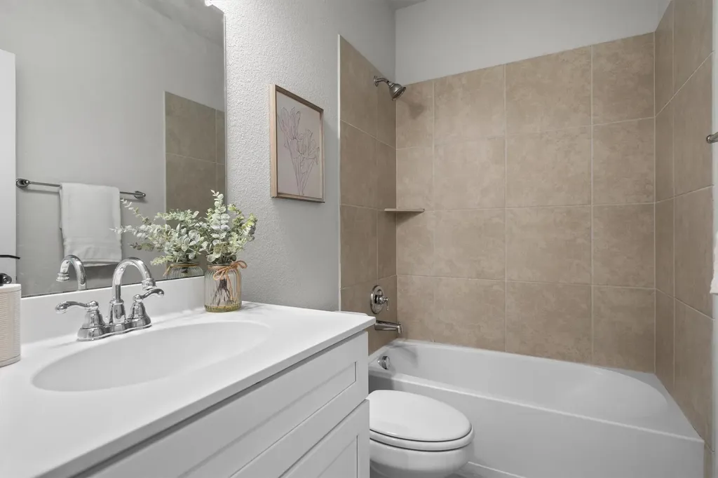 14613 Martin Creek Cove Fort Worth TX 76262