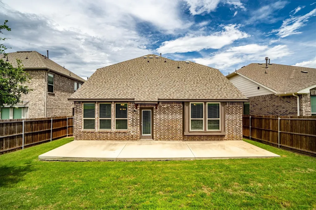 14613 Martin Creek Cove Fort Worth TX 76262