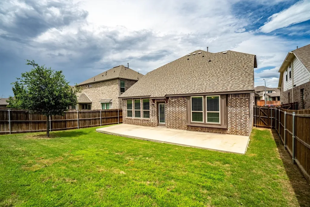 14613 Martin Creek Cove Fort Worth TX 76262