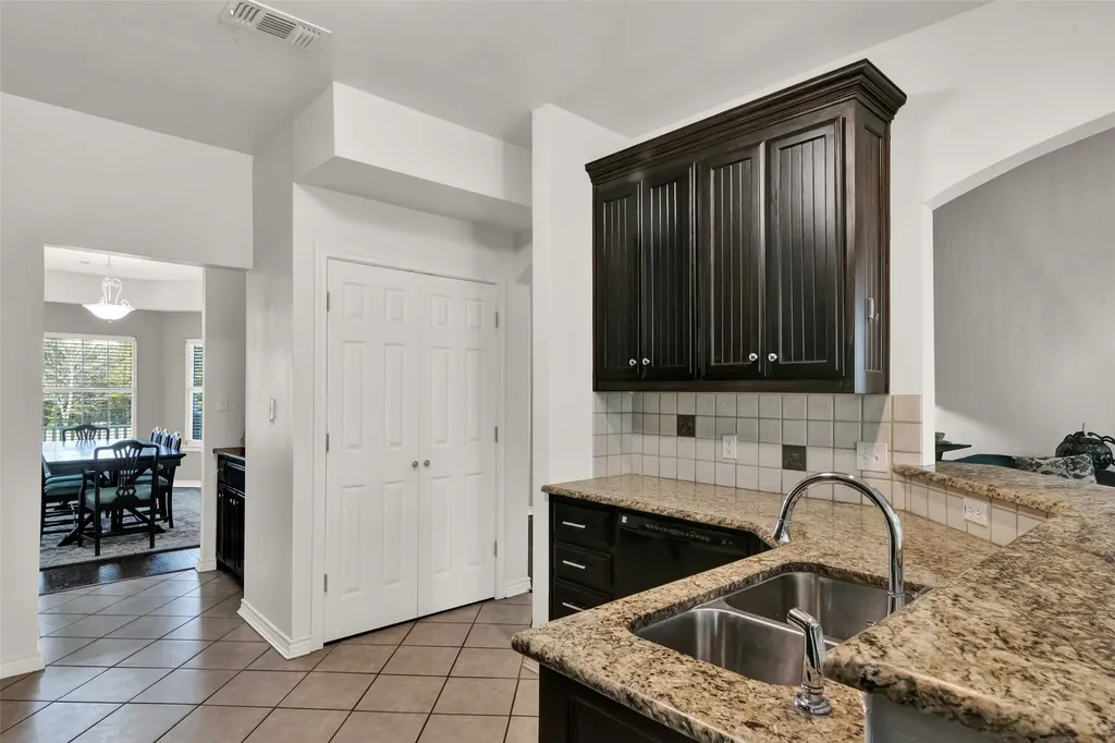 496 Brandon Way Pottsboro TX 75076