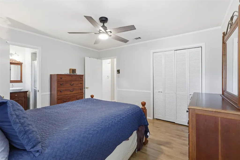 6104 Cliffside Drive Edgecliff Village TX 76134