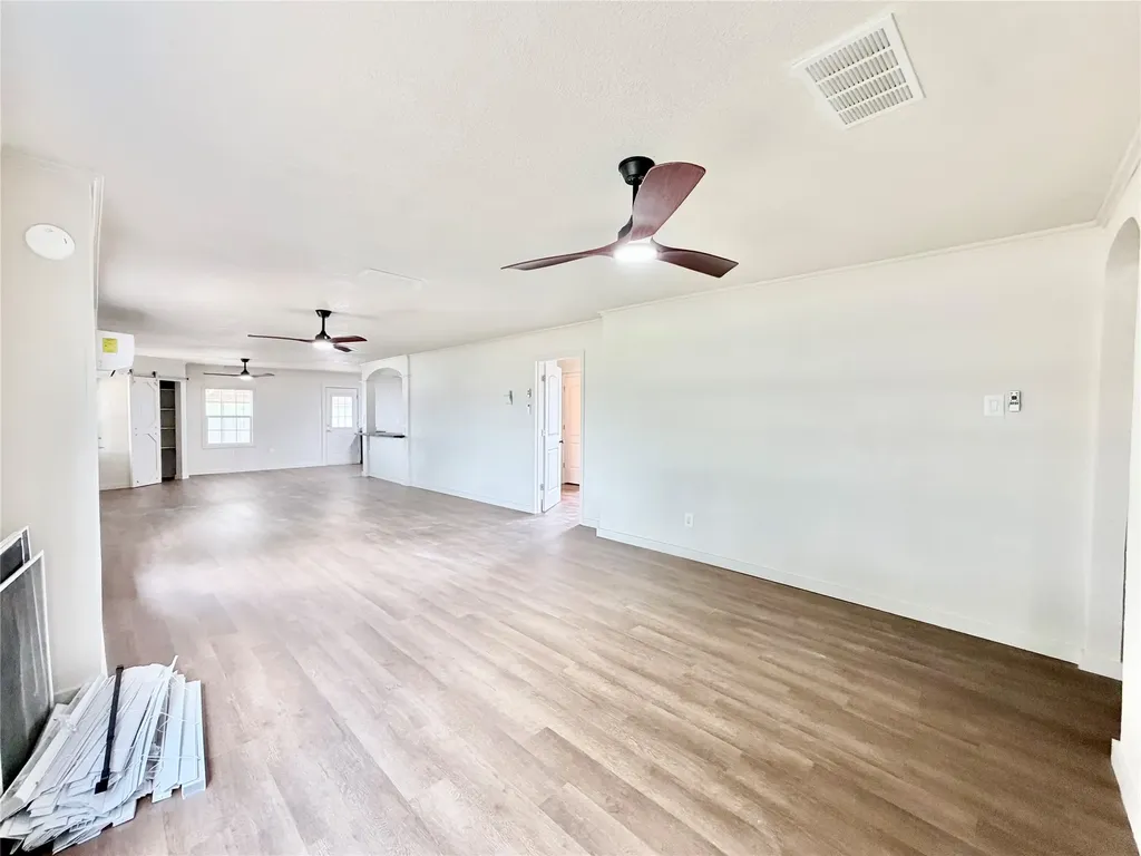 1220 Avenue G Hawley TX 79525