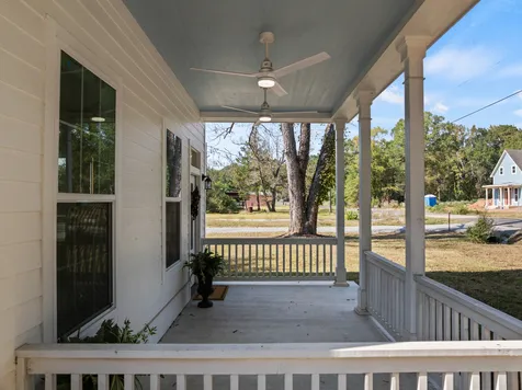 655 N Soda Street Jefferson TX 75657