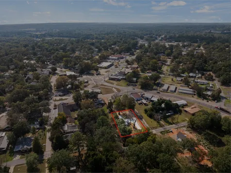 655 N Soda Street Jefferson TX 75657