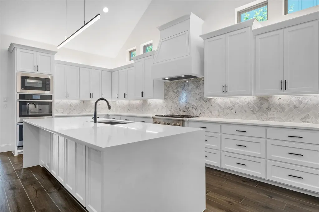 1713 Prairie Ridge Road Fort Worth TX 76008
