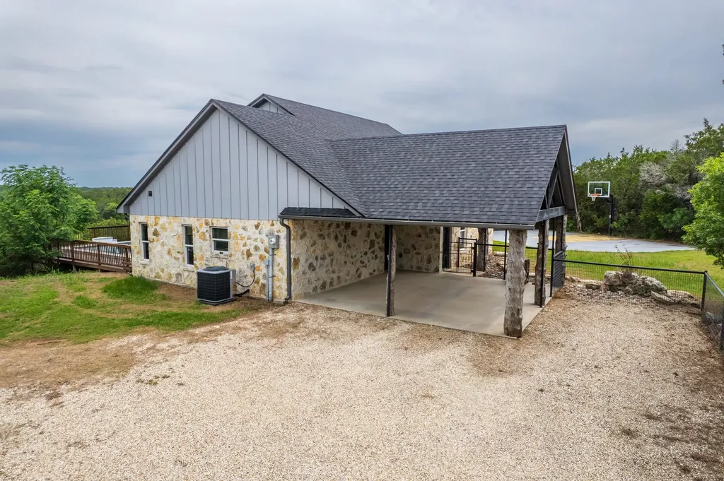 778 Rivercrest Valley Mills TX 76689