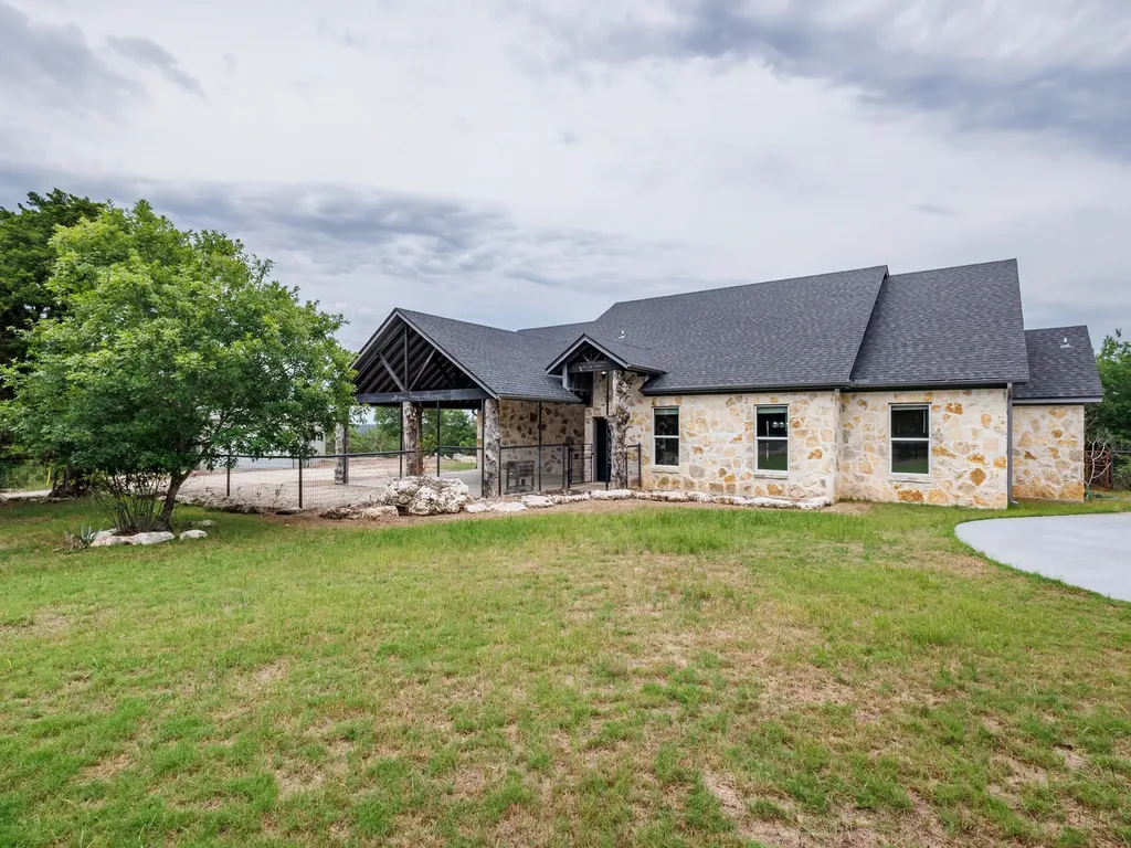 778 Rivercrest Valley Mills TX 76689
