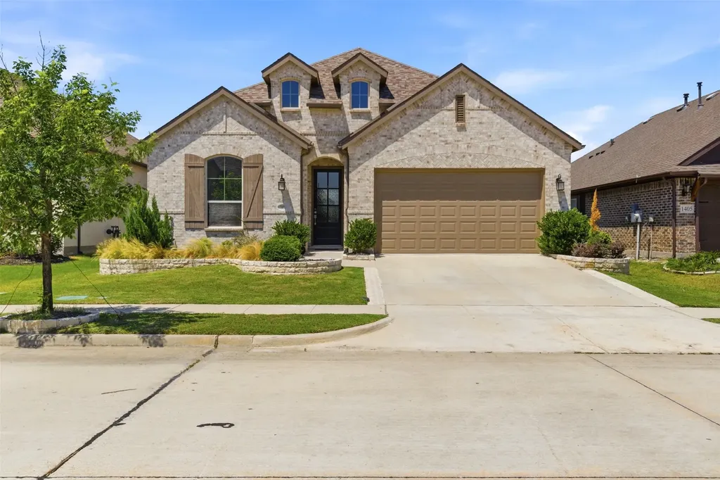 1401 Sumner Street Aubrey TX 76227