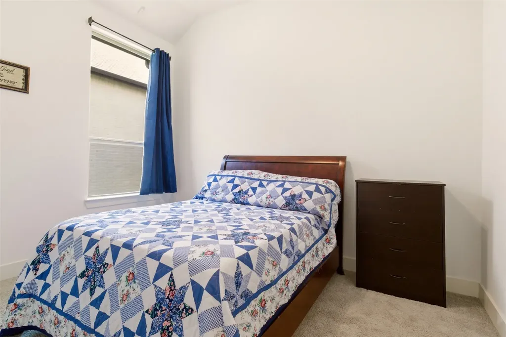 1401 Sumner Street Aubrey TX 76227