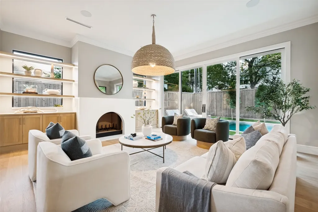 6606 Winton Street Dallas TX 75214