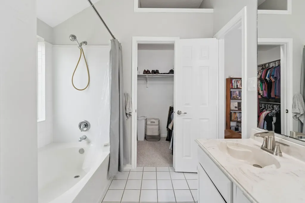1909 Timberline Lane Sherman TX 75092