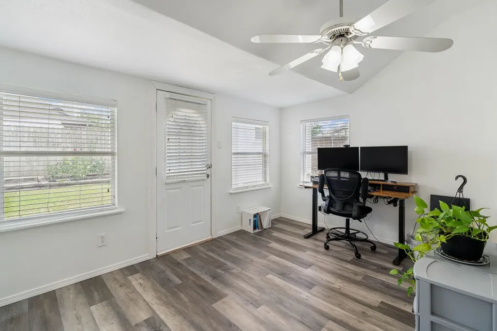 1909 Timberline Lane Sherman TX 75092