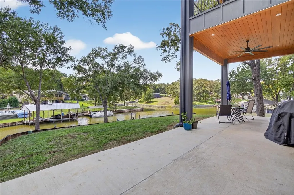 111 Nob Hill Circle Malakoff TX 75148