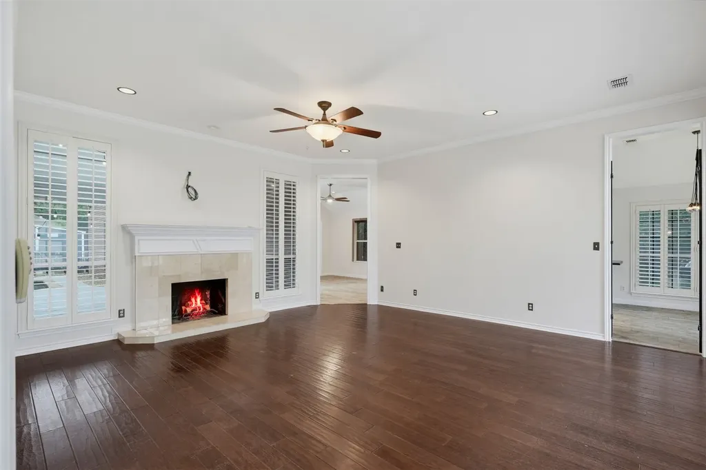 9108 High Oaks Drive North Richland Hills TX 76182
