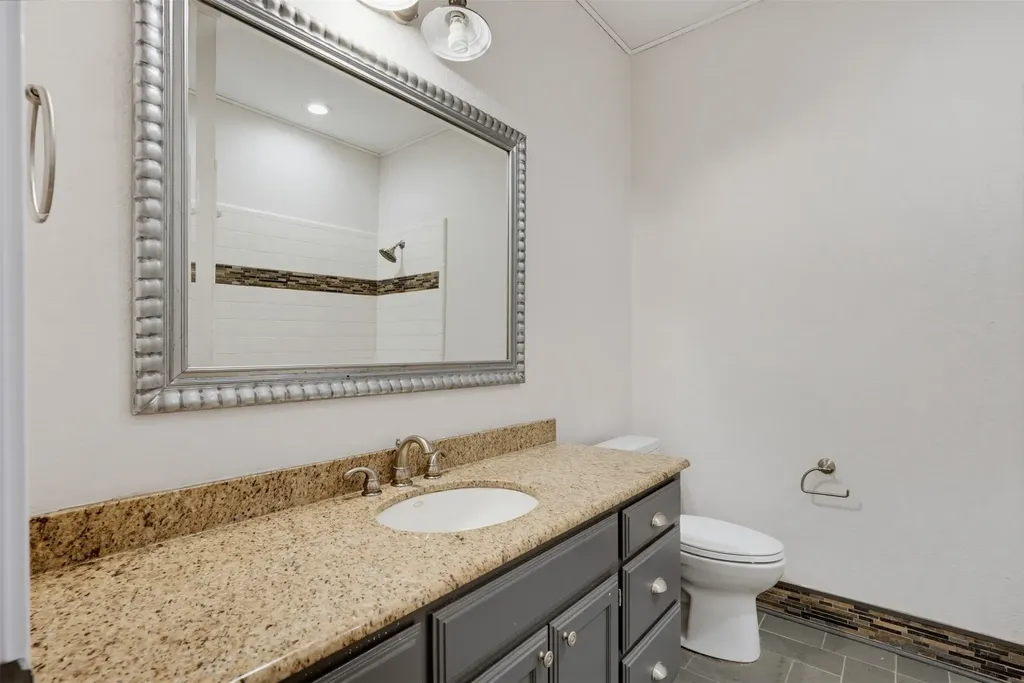 9108 High Oaks Drive North Richland Hills TX 76182