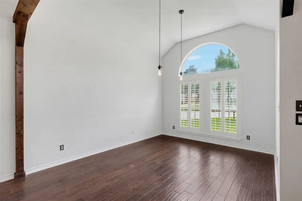 9108 High Oaks Drive North Richland Hills TX 76182
