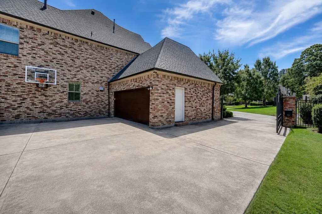 200 Compton Court Colleyville TX 76034