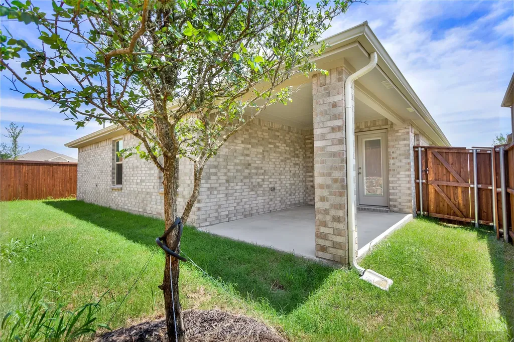 4120 Turquoise Avenue Celina TX 75009