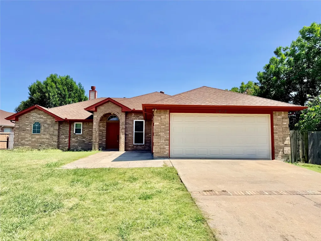 1412 La Mirada Denton TX 76208