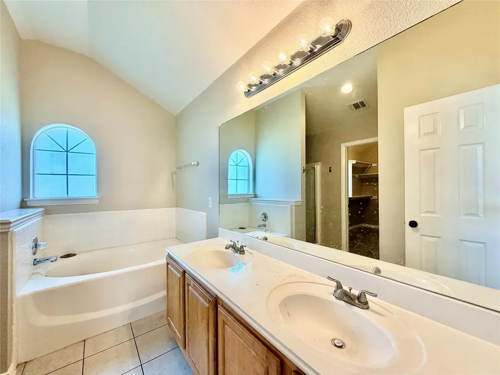 1412 La Mirada Denton TX 76208