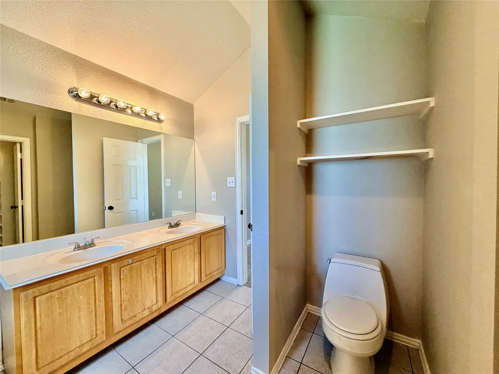 1412 La Mirada Denton TX 76208