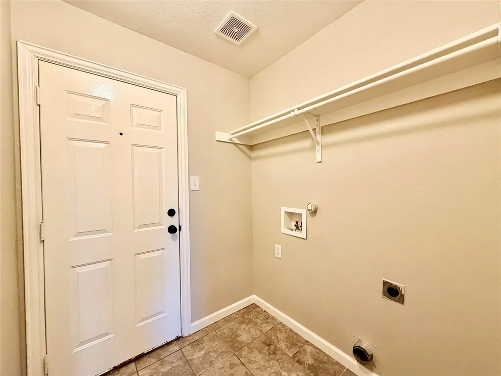 1412 La Mirada Denton TX 76208