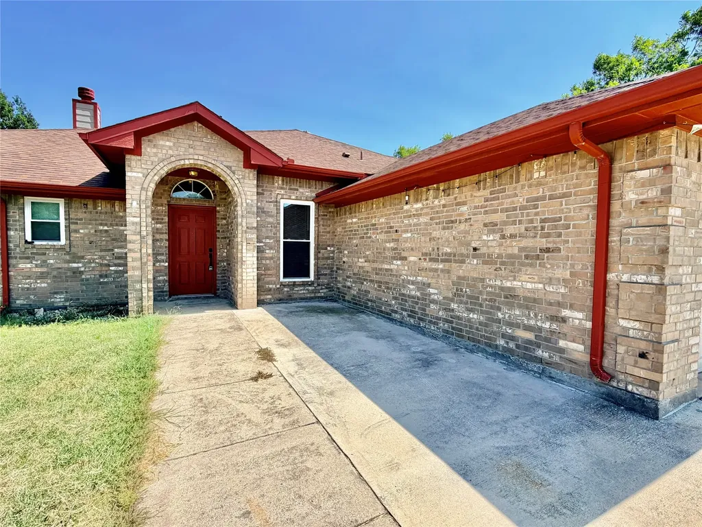 1412 La Mirada Denton TX 76208