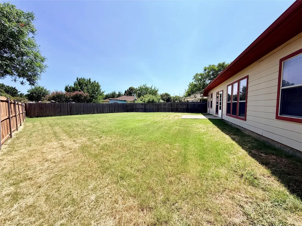 1412 La Mirada Denton TX 76208