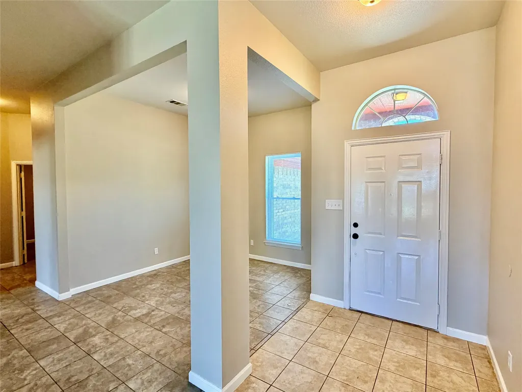1412 La Mirada Denton TX 76208