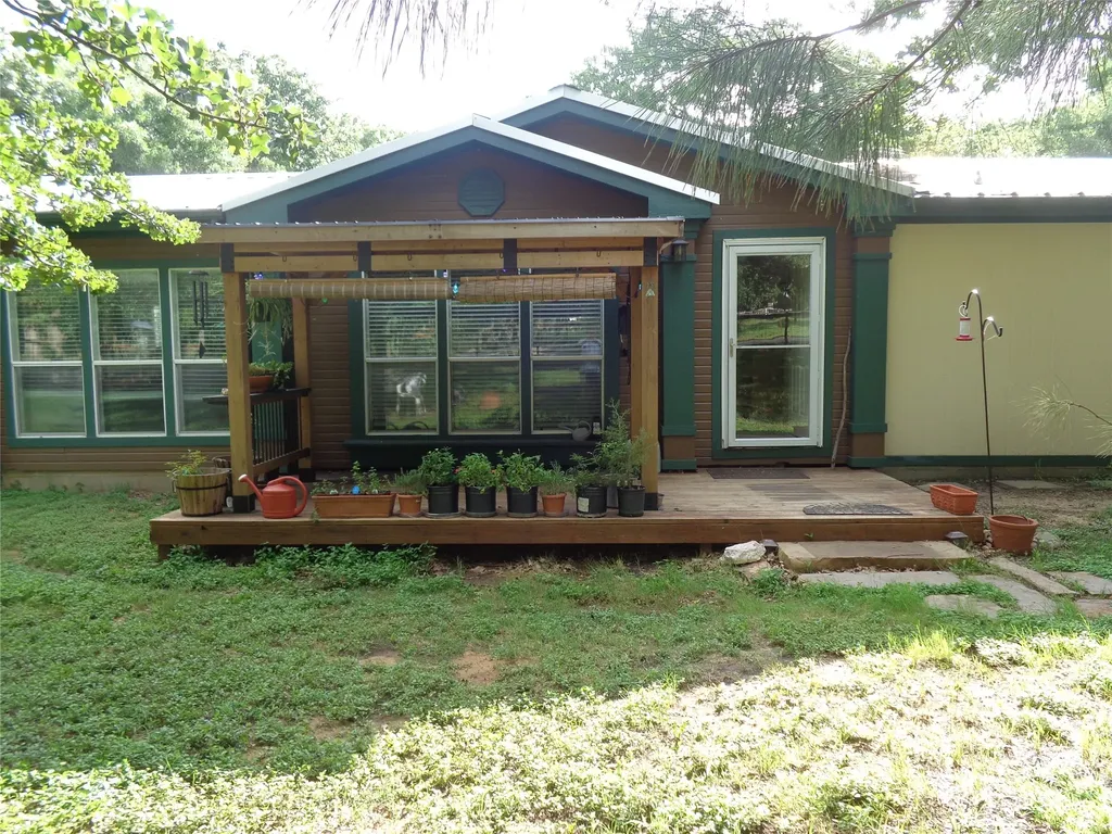 5525 Cedar Oaks Road Grandview TX 76050
