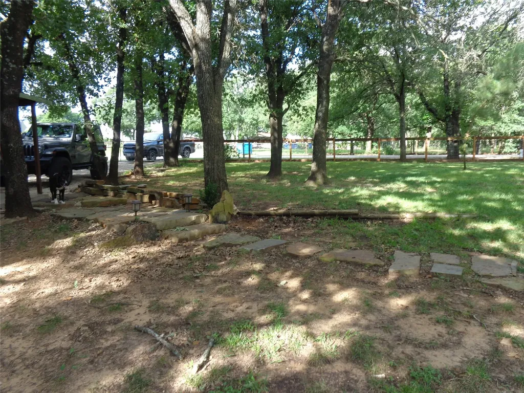5525 Cedar Oaks Road Grandview TX 76050