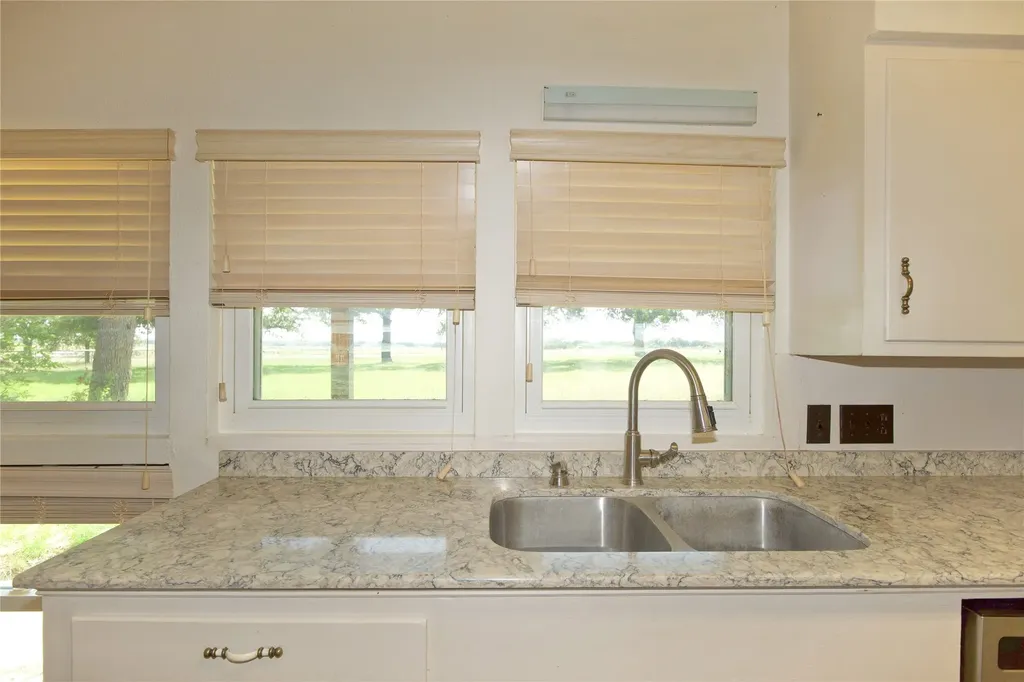 519 Fm 1815 Nocona TX 76255