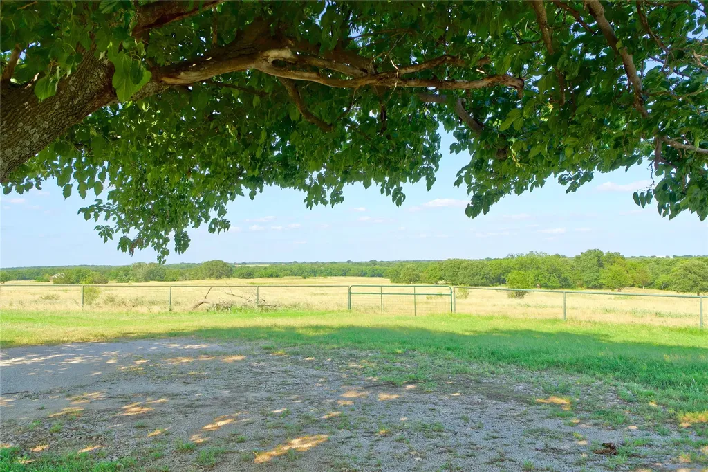 519 Fm 1815 Nocona TX 76255