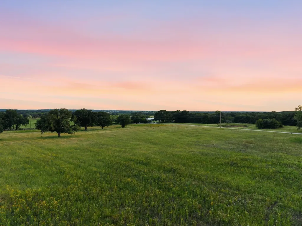 923 Natty Flat Road Lipan TX 76462