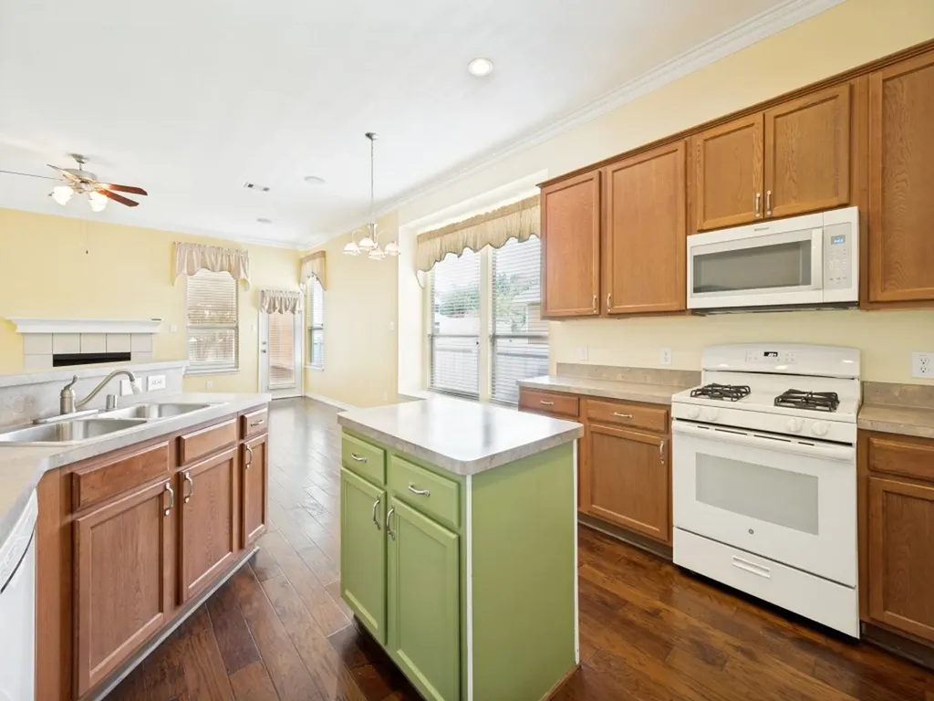 1631 Goodwin Drive Providence Village TX 76227