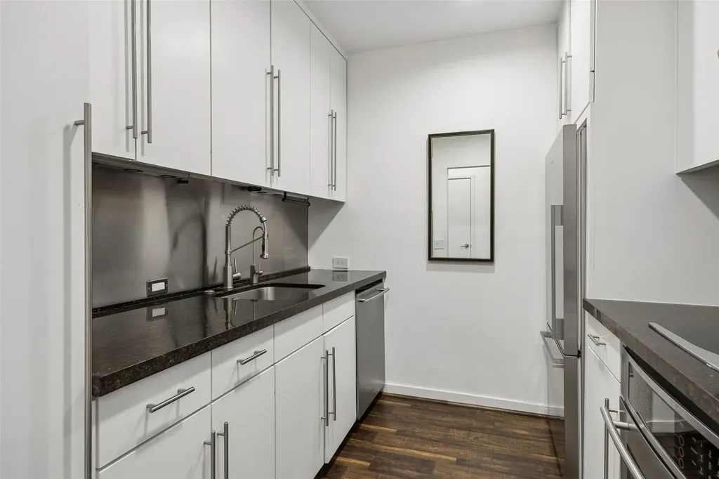 3922 Travis Street Dallas TX 75204