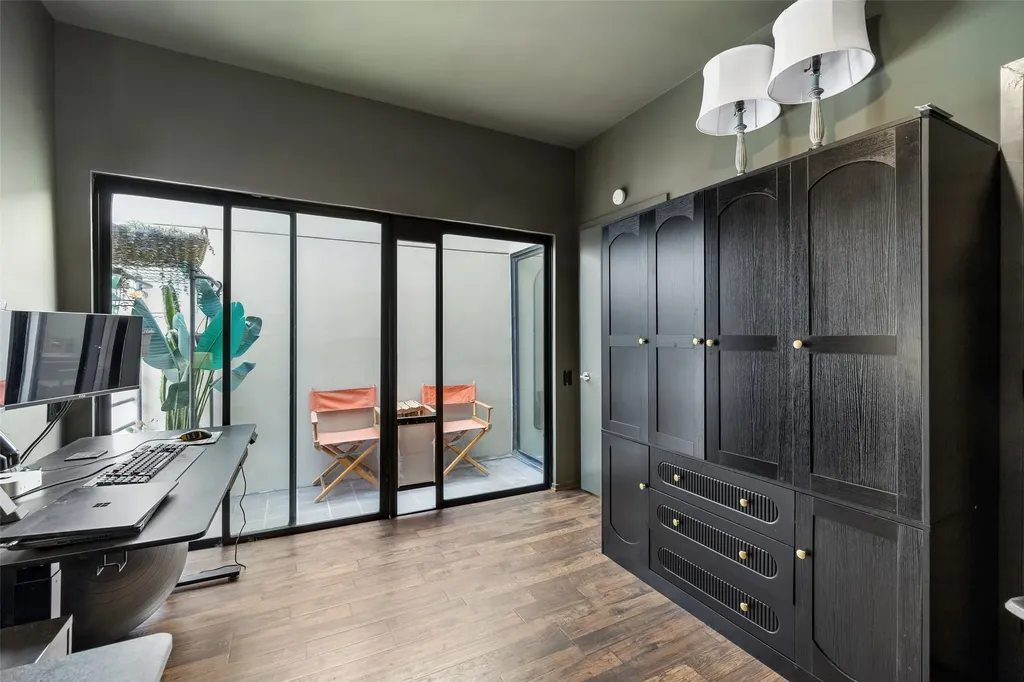 3922 Travis Street Dallas TX 75204