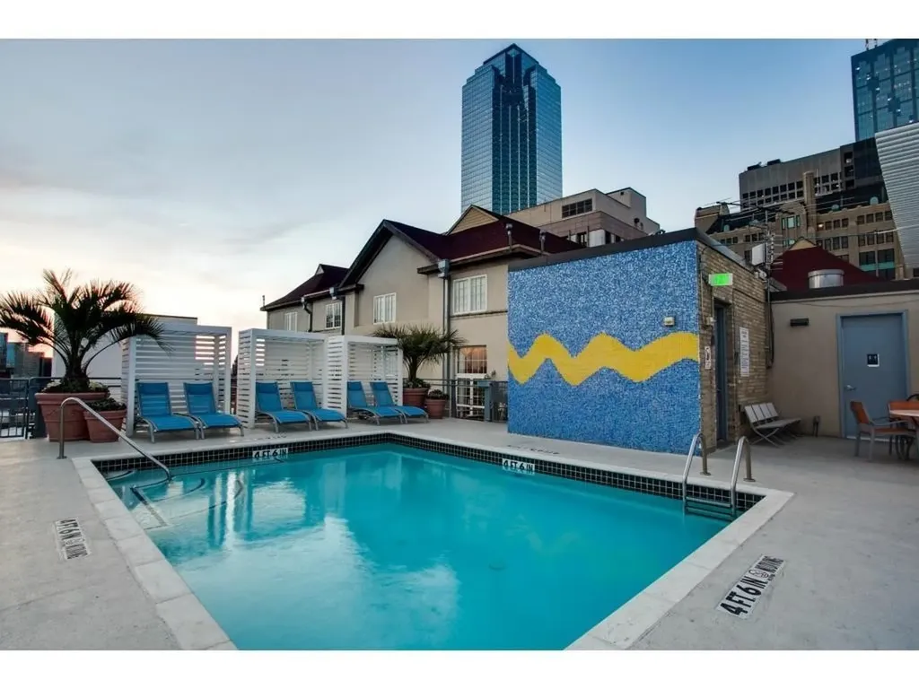 1122 Jackson Street Dallas TX 75202