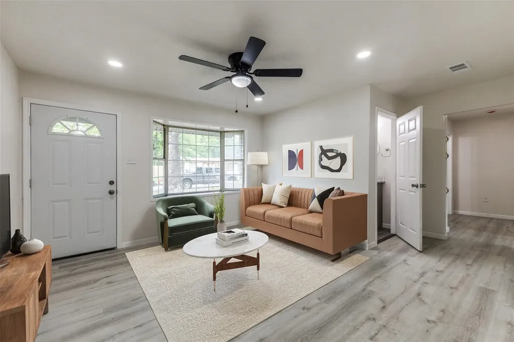 2908 Scottsbluff Drive Dallas TX 75228