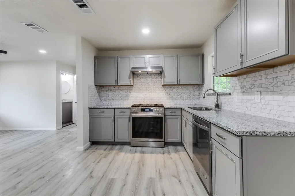 2908 Scottsbluff Drive Dallas TX 75228