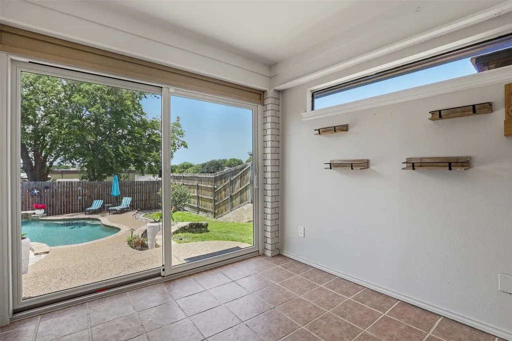 3107 Emerald Street Bedford TX 76021