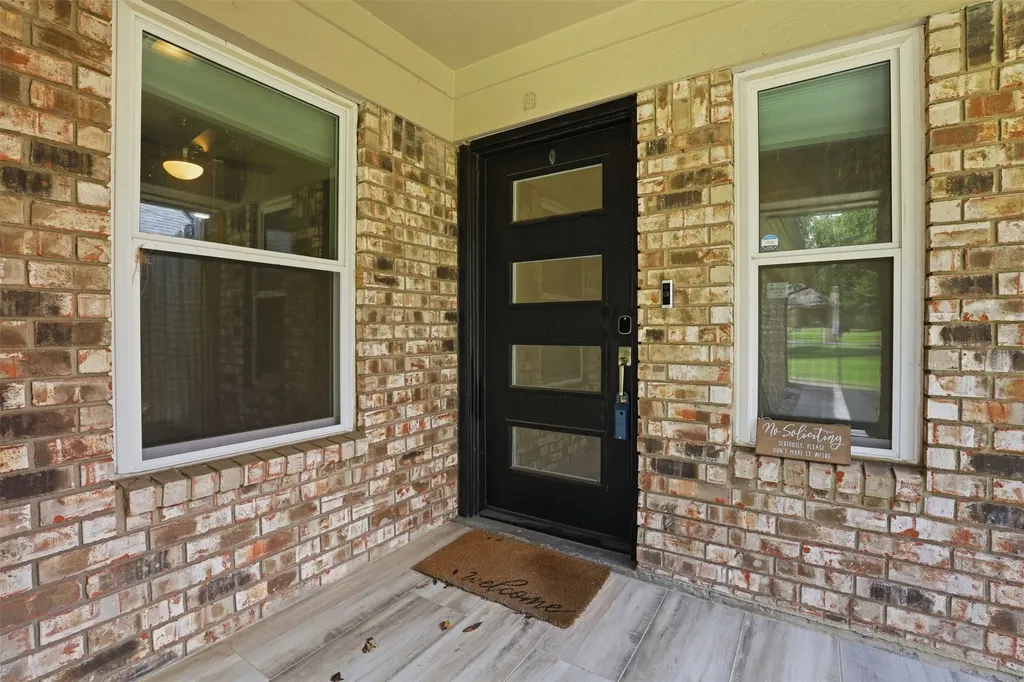 3107 Emerald Street Bedford TX 76021